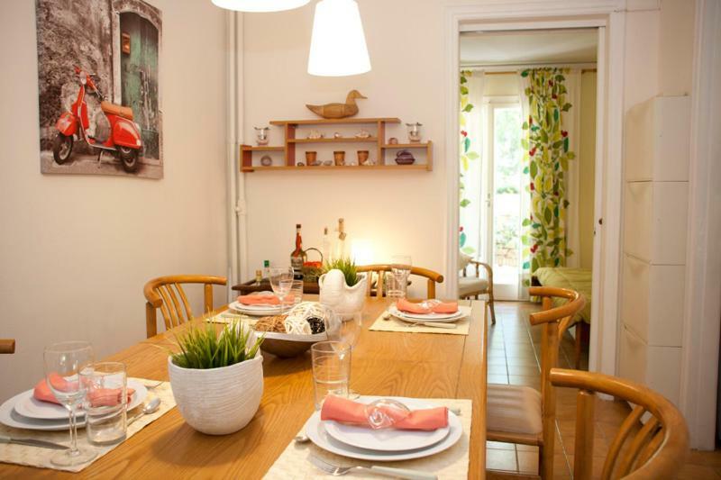 Comfortable garden Apt near Vouliagmeni beach Athen Eksteriør bilde